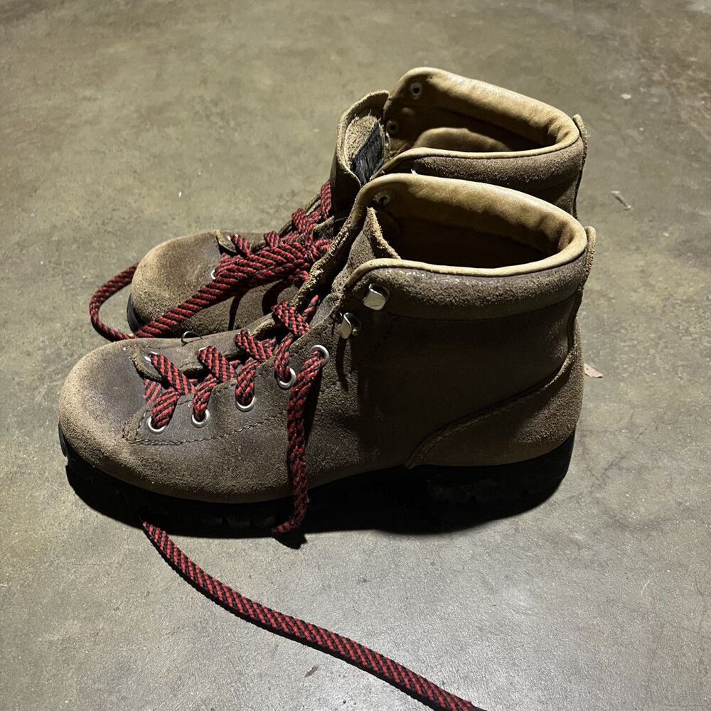 Vintage 80s Vasque Brown Leather Chukka Hiking Boots 6